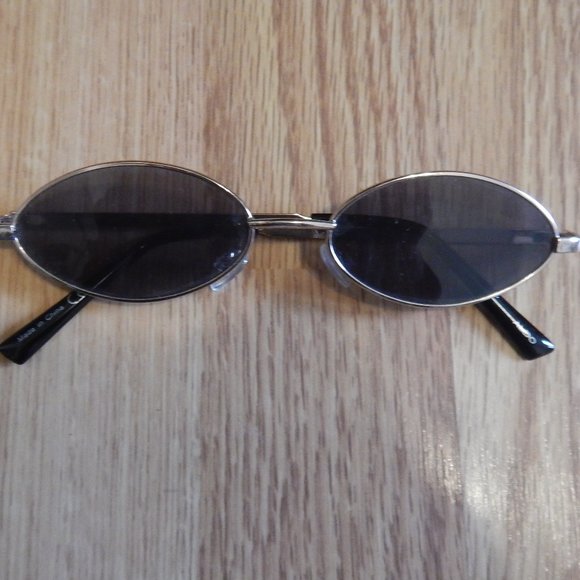 Oval ALDO Sunglasses - Picture 1 of 9